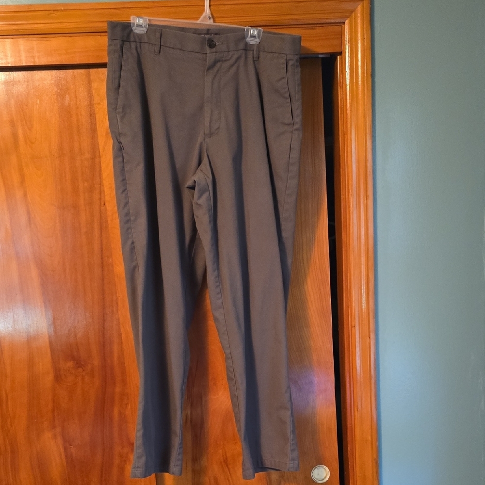 Dockers Brown Chinos Classic Style